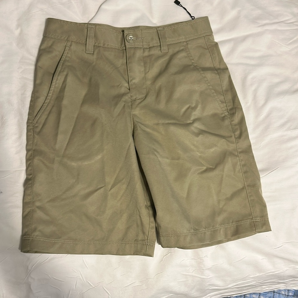Boys Under Armor golf shorts